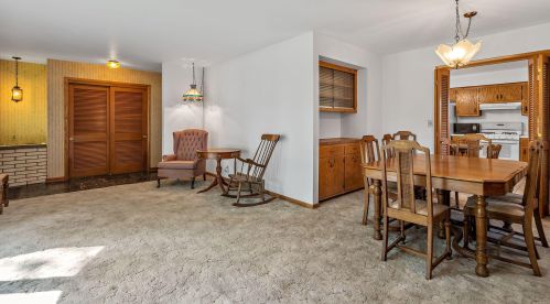 10264 Tower Ave, Milwaukee, WI 53224-2631