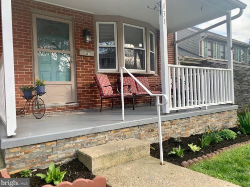 831 Pearl St, Lancaster, PA 17603-5853