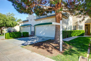 7466 Denaro Dr, Glendale, AZ 85308-5652