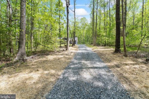 4411 Willann Ln, Partlow, VA 22534-9595