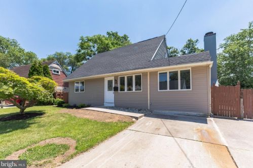 1007 Hudson Ave, West Deptford, NJ 08096-3046