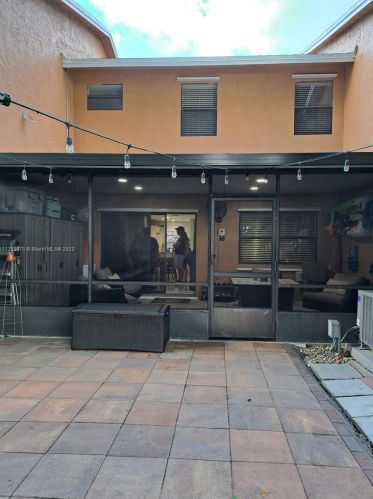 510 103rd Ter, Hollywood, FL 33026-3951