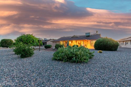 20019 146th Dr, Sun City AZ 85375-6126 exterior