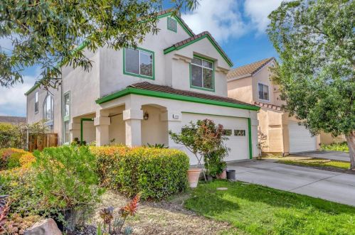1250 Elkwood Dr, Milpitas, CA 95035-2420