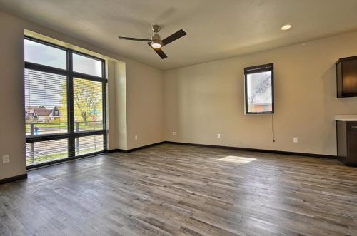 201 Van Buren St, Green Bay WI  54301-4827 exterior