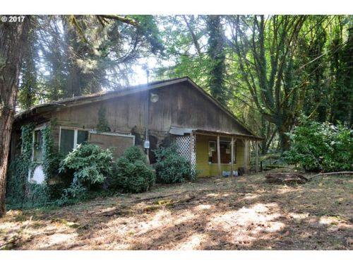 611 John Ave, Drain, OR
