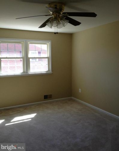 6862 Brian Michael Ct, Springfield VA  22153-1008 exterior