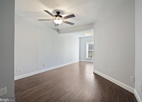 16143 Jordan Crest Ct, Haymarket VA  20169-4943 exterior