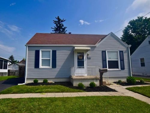 324 Powhattan St, Marion, OH 43302-5131
