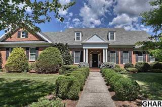 1229 Hillside Dr, Carlisle PA  17013-4716 exterior