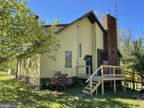 4155 Maclays Mill Rd, Lees Cross Roads, PA 17257-9121