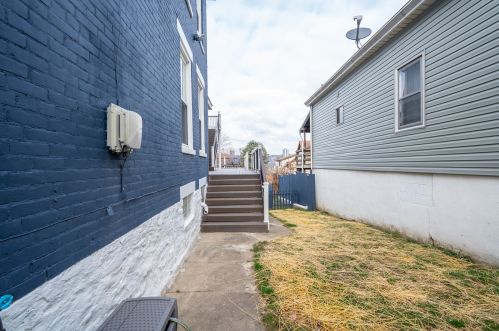 111 10th Ave, Newport KY  41074-1412 exterior