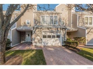 50 Harbour View Pl, Stratford, CT 06615-7008
