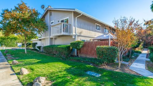 7434 Ranch Ave, Citrus Heights CA  95610-7462 exterior