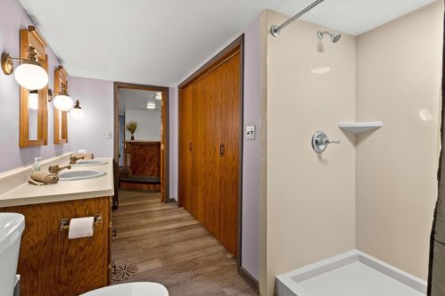 1138 Thrush St, Green Bay WI  54303-4336 exterior