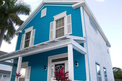 3316 Park Dr, Fort Pierce, FL 34982-8424