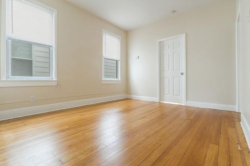 328 Avenue A, Bayonne NJ  07002-1320 exterior