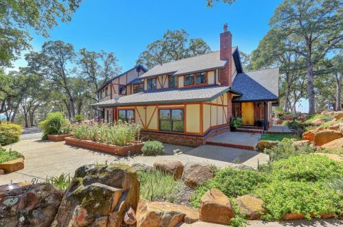 20134 Buckboard Rd, Grass Valley, CA 95949-8310
