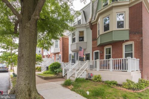 1333 Dupont St, Wilmington, DE 19806-4027