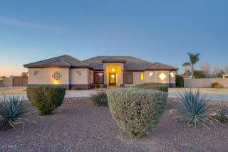 2038 Maplewood St, Gilbert, AZ 85297-1138