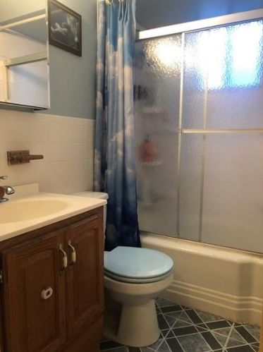 3320 Spg Gdn Rd, Pittsburgh PA  15212-1254 exterior