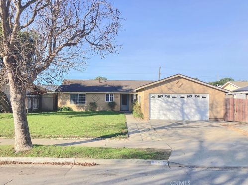 3433 Driftwood Dr, Santa Maria, CA 93455-2824