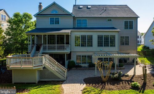 12664 Crabtree Falls Dr, Bristow VA  20136-2161 exterior