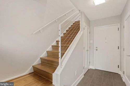 1245 13th St, Washington DC  20005-5120 exterior