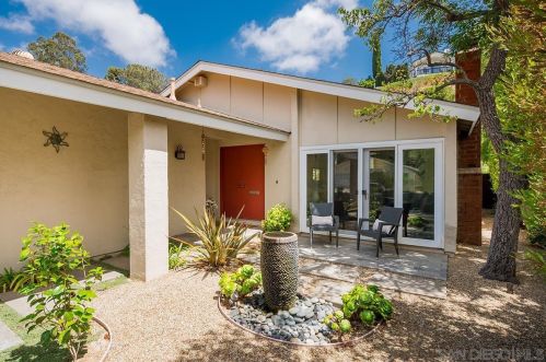 7009 Weller St, San Diego, CA 92122-2735