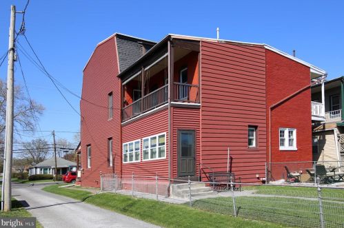 622 Lehman St, Lebanon PA  17046-3644 exterior