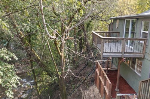 430 Creekside Way, Lompico CA  95018-9036 exterior