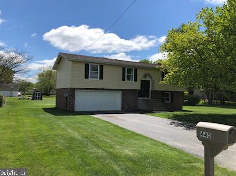 440 Westminster Ave, Hanover, PA 17331-9239