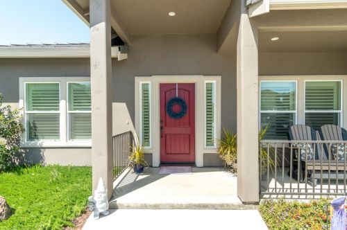 1380 Kathleen Ct, Hollister, CA 95023-6749