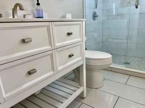 795 Congress Ave, Cincinnati OH  45246-4439 exterior