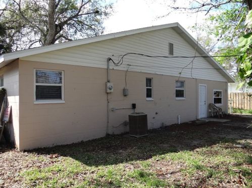 529 Elsie Ave, Daytona Beach, FL 32117-4327