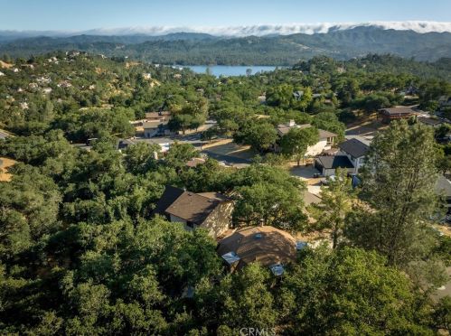 2178 Ridge Rider Rd, Lake Nacimiento CA  93426-9605 exterior