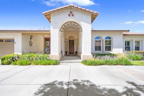981 Park Ave, San Jacinto CA  92583-5407 exterior