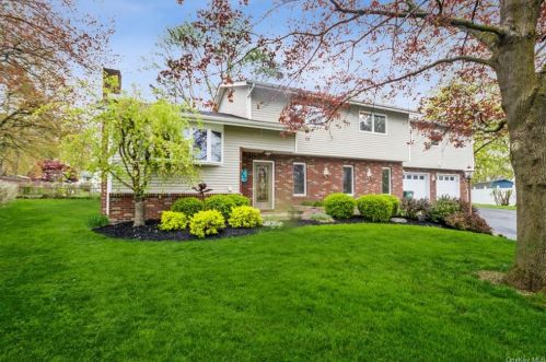 272 Cabot Ct, Fishkill, NY 12524-1457
