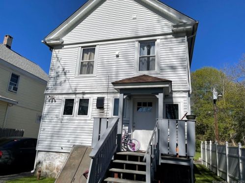 3 Griswold Ct, United States Coast Guard Ac CT  06320-5209 exterior