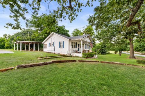 7722 Salley Rd, North, SC 29112-8007