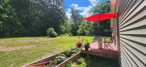 311 Flat Roof Mill Rd, Swanzey NH  03446-2707 exterior