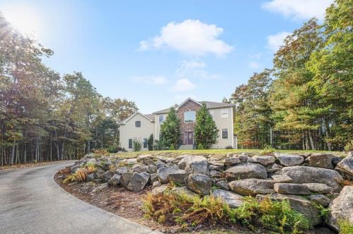 43 Orion View Dr, West Greenwich RI  02817-2407 exterior