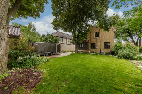 168 89th St, Milwaukee WI  53226-4502 exterior