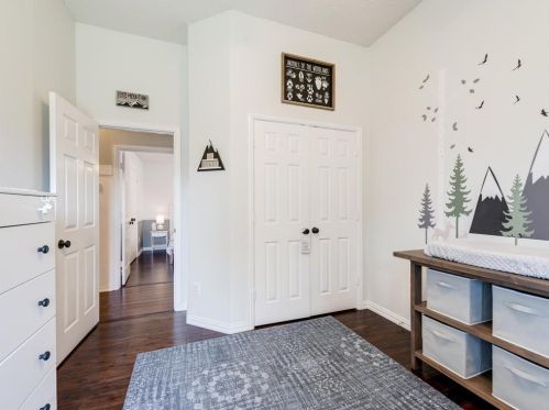 5701 Northcrest Dr, Lewisville TX  75028-4803 exterior