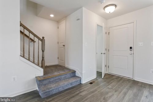 58 School St, Three Churches, WV 26757-1521