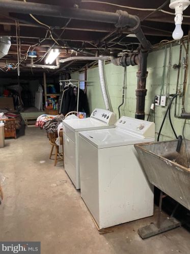 1730 42 St, Camden NJ  08110-2119 exterior