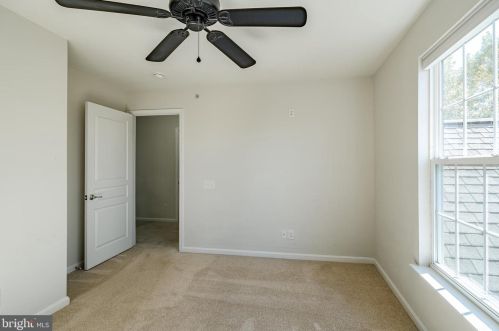 243 Caldwell Cir, Downingtown PA  19335-4927 exterior