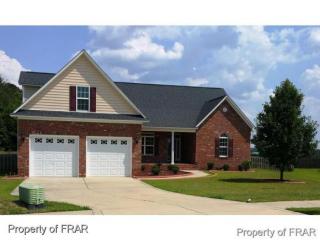 127 Bankroft Ct, Raeford, NC 28376-7628