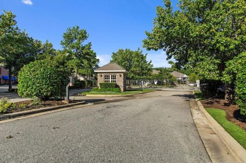 811 Astron Ln, Fayetteville, NC 28314-9212