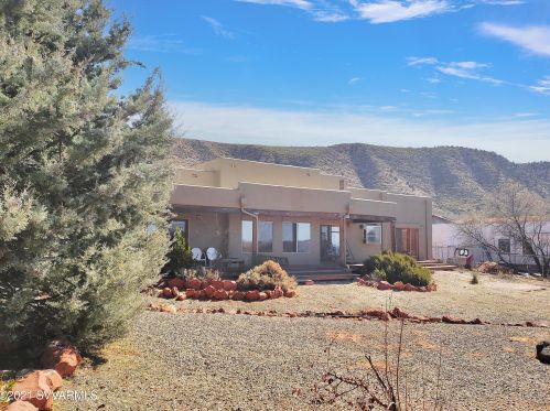 35 Sedona Rd, Sedona AZ 86351-7215 exterior